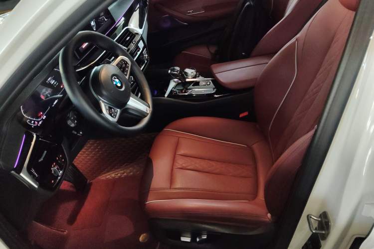 Used BMW 5 Series 2022 525Li M Sport Package