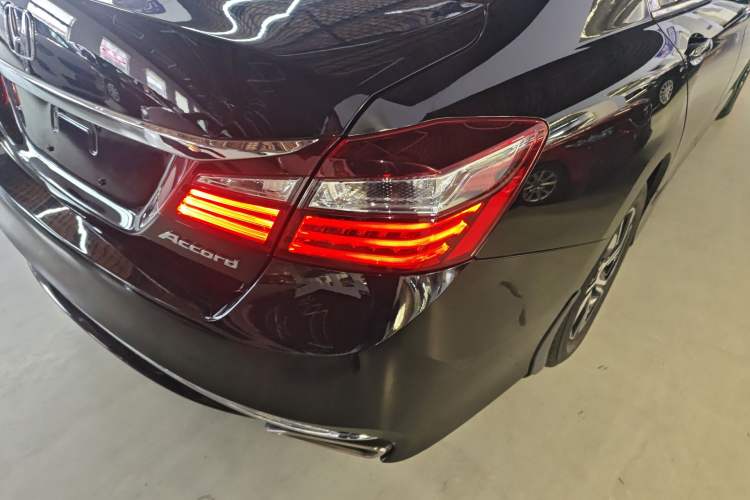 Used Honda Accord 2016 2.0L Comfort Edition
