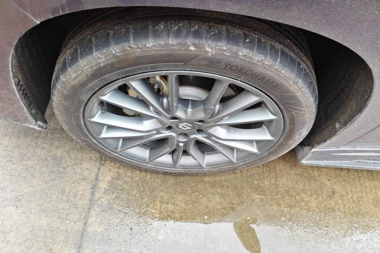 Used Leapmotor C10 2026 605 Enjoyment Edition Left Front Wheel Hub