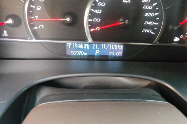 Used Cadillac SLS Seville 2011 2.0T Elite Edition Odometer Close Up