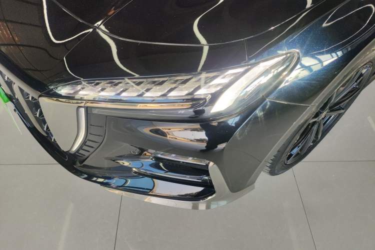 Used Hongqi H6 2023 2.0T ZhiShang Version