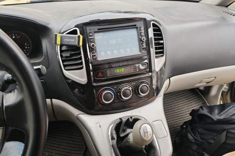 Used FORTHING Lingzhi 2014 M5 Q3 2.0L 7-seat Long-Wheelbase Comfort Version