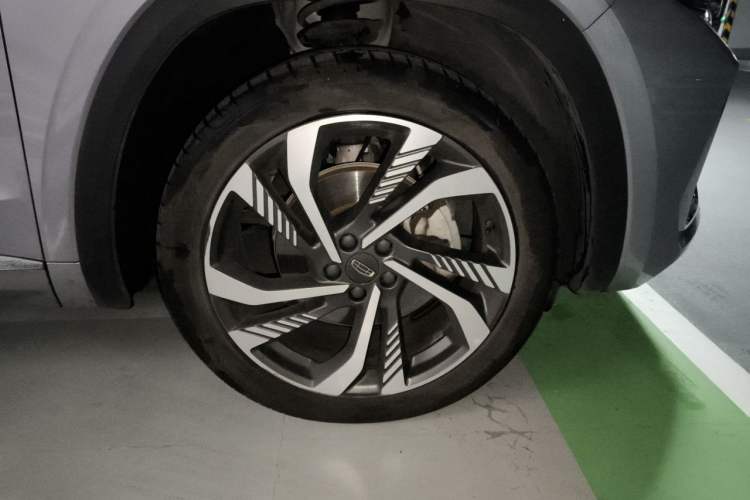 Used Geely Auto Monjaro L 2023 2.0TD High-Power Automatic Two-Wheel Drive Flagship Version
