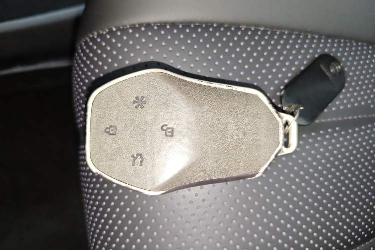 Used Hyptec HL 2025 700 Ultra Six-Seater All-Wheel-Drive LiDAR Version
