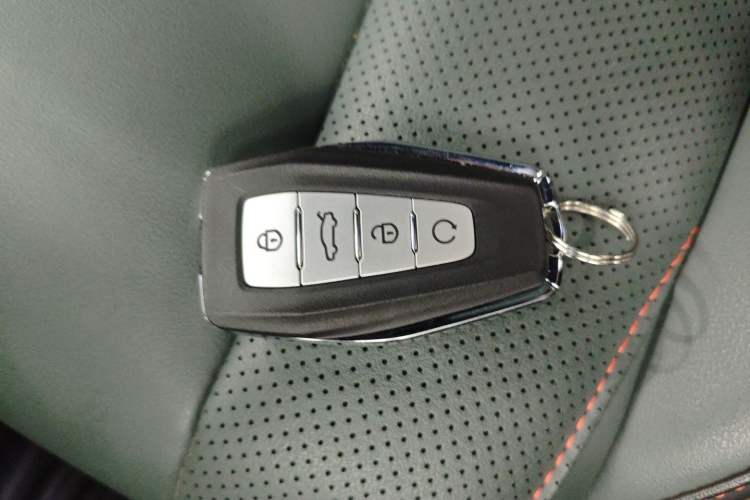 Used Geely Auto Emgrand X7 Sport 2024 1.5TD Prestige Edition