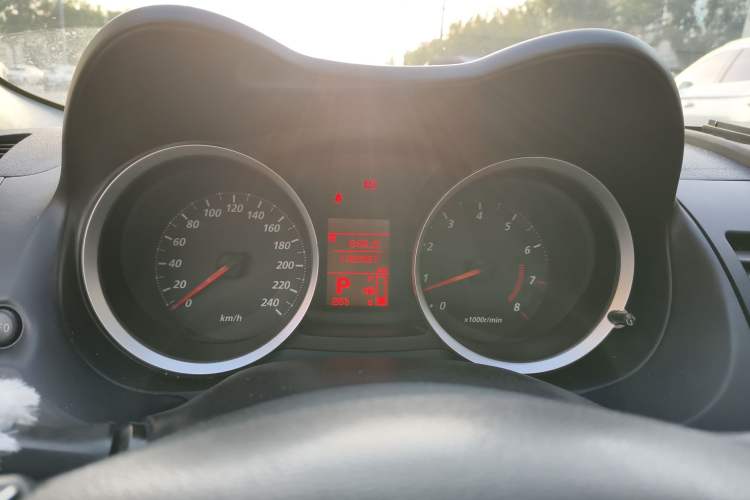 Used Mitsubishi Lancer EX 2011 Chasing Edition 1.8L CVT Luxury Model
