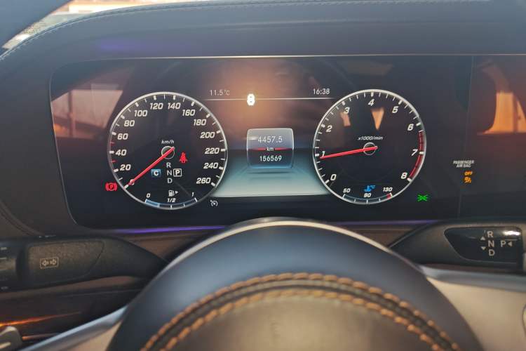 Used Mercedes-Benz S-Class 2018 S 320 L Instrument Cluster