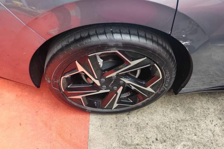 Used Lynk & Co 07 2024 EM-P 126 Long-Range Ultra
