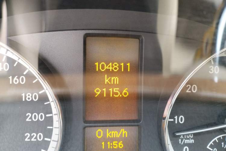 Used Mercedes-Benz Viano 2013 3.0L Hospitality Edition