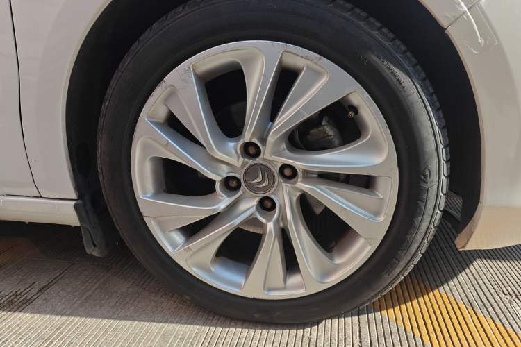 Used Citroen C4L 2014 1.6THP Intelligent Drive Automatic Dynamic Model