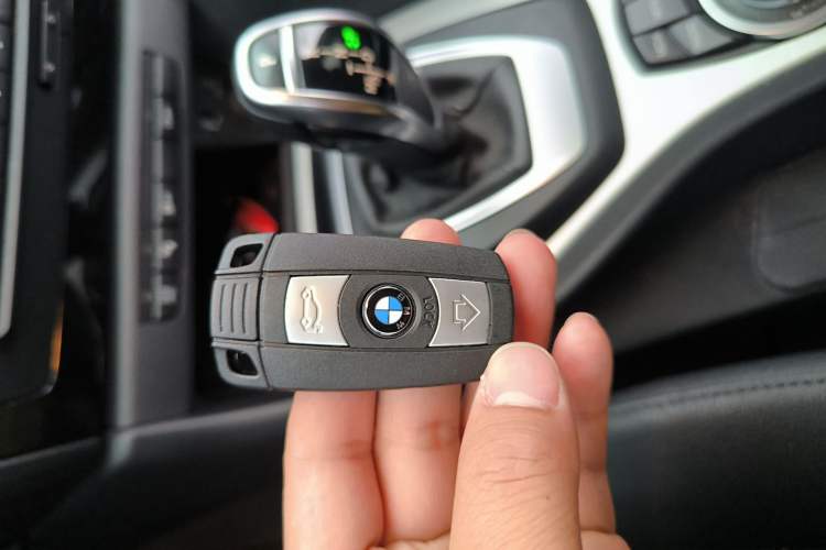 Used BMW X1 2014 sDrive18i Leading Model