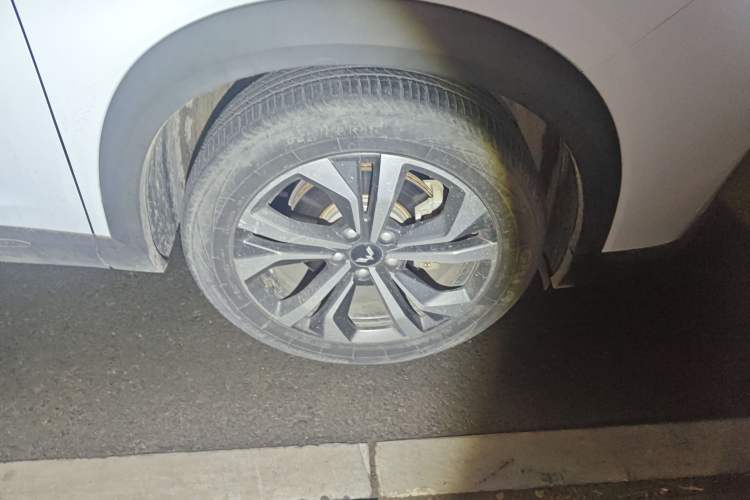 Used Wuling Asta 2022 2.0L DHT Electric-Speed Version