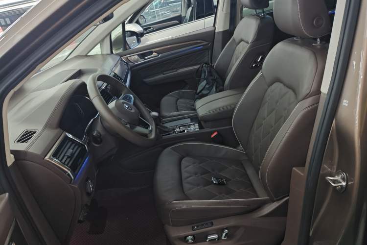 Used Volkswagen Viloran 2020 380TSI Prestige Edition