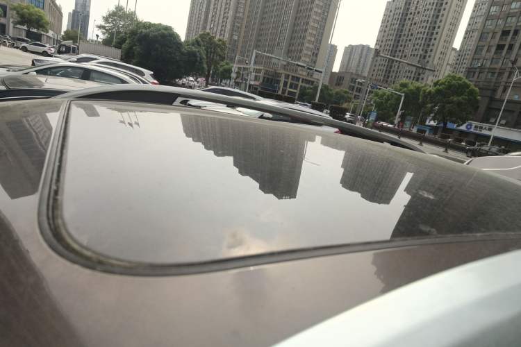 Used Roewe RX5 2016 20T Two-Wheel Drive Automatic Flagship Edition
