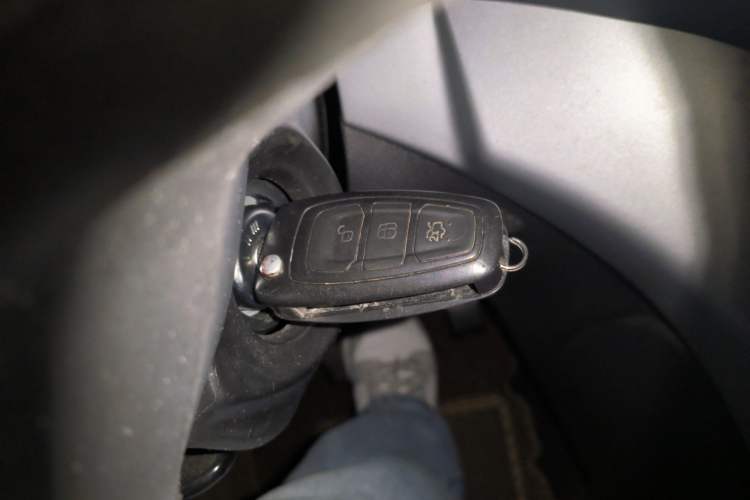 Used Ford Kuga 2015 1.5L GTDi Two-Wheel Drive Fashion Edition
