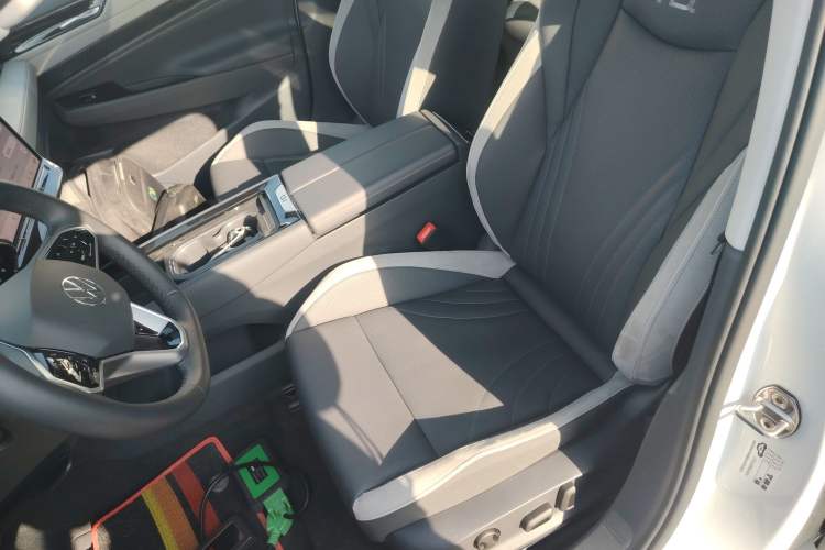 Used Volkswagen ID.7 VIZZION 2024 AIR model