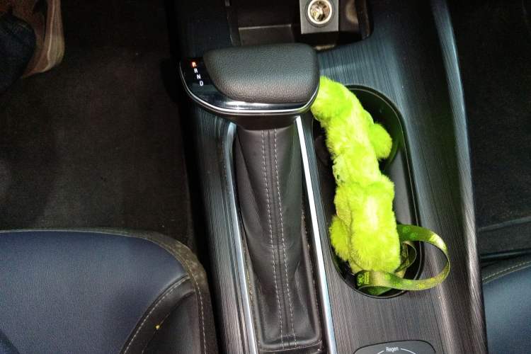 Used Buick Velite 6 2022 Connected & Shared PLUS Gear Lever