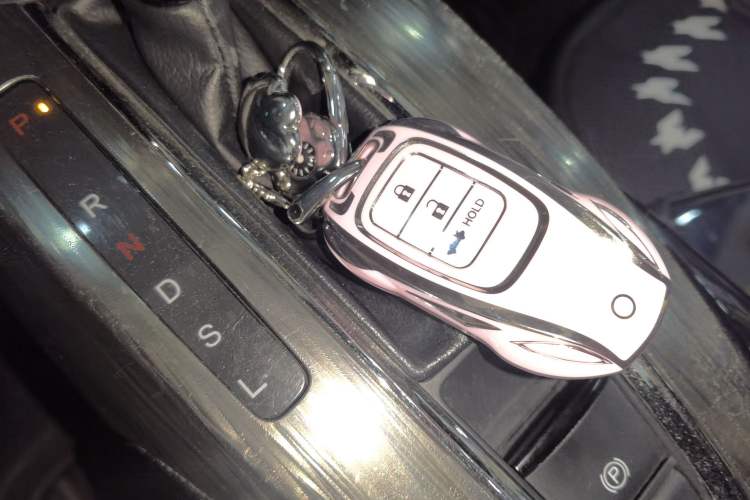 Used Honda XR-V 2015 1.8L EXi CVT Comfort Version Interior 1