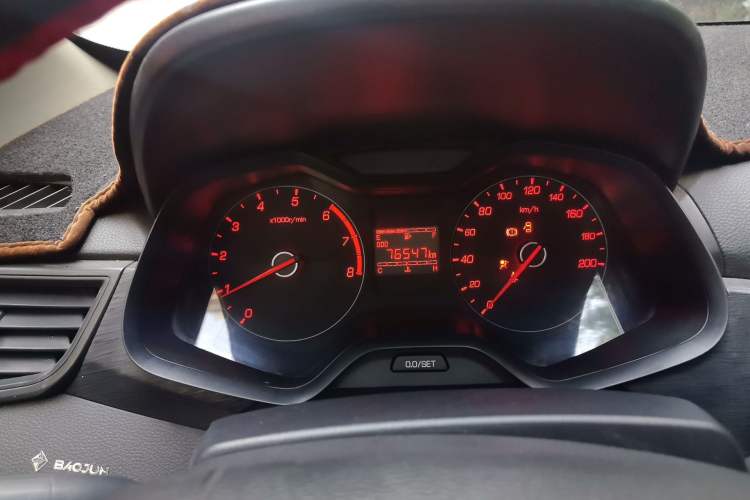 Used Baojun 310 2016 1.2L manual Comfort trim level
