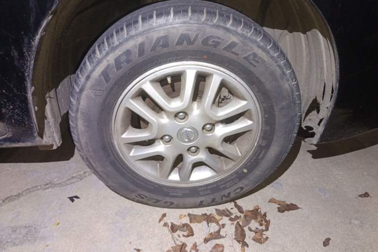 Used Nissan NV200 2013 1.6L Luxury Model China IV Standard Right Front Wheel Hub