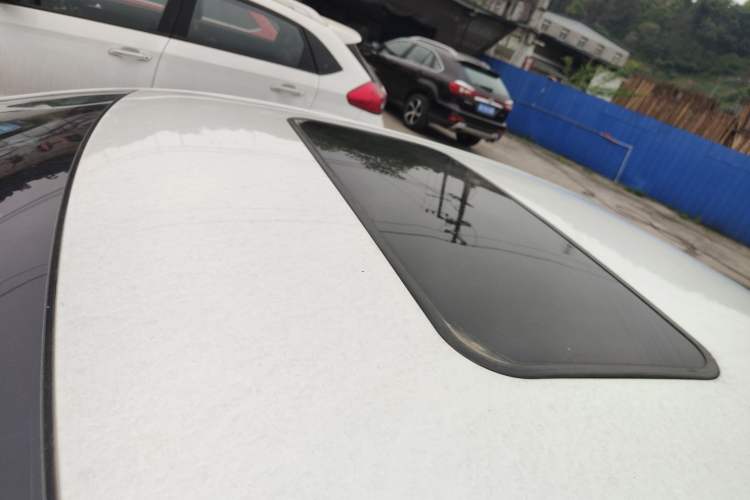 Used Peugeot 408 2014 1.8L Automatic Luxury Edition