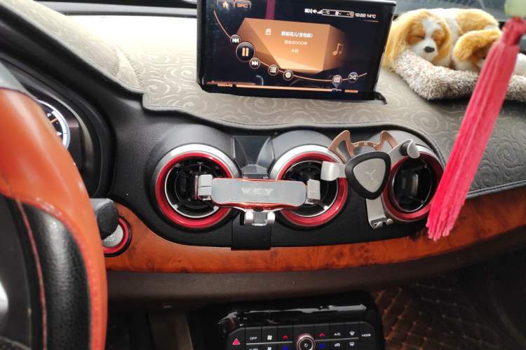 Used Wey VV7 2017 2.0T Flagship Model