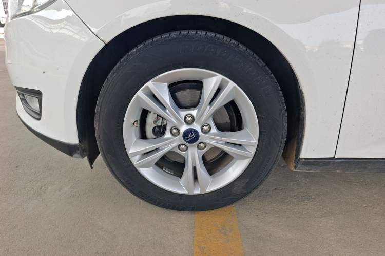 Used Ford Focus 2017 Sedan 1.6L Automatic Comfort Plus SmartDrive Edition
