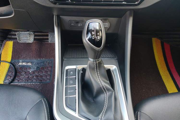 Used Geely Auto Vision X3 2019 Upgraded Model 1.5L CVT Elite Version