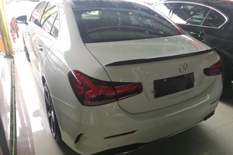 Used Mercedes-Benz A-Class 2021 A 200 L Sport Sedan Fashion Model
