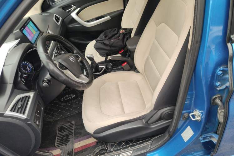 Used Changan Alsvin V7 2016 1.6L Manual Joyride Model China V Standard