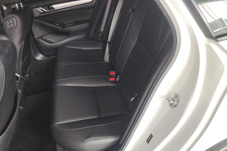 Used Honda Accord 2018 Rui Hybrid 2.0L Rui Ling Edition China VI
