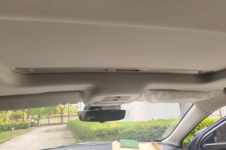 Used Roewe i5 2021 1.5L CVT Starry Edition