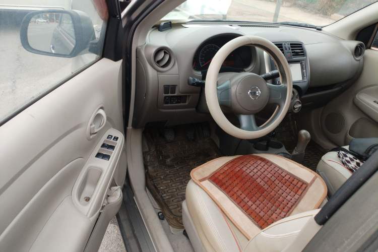 Used Nissan Sunny 2011 1.5XE Manual Comfort Edition
