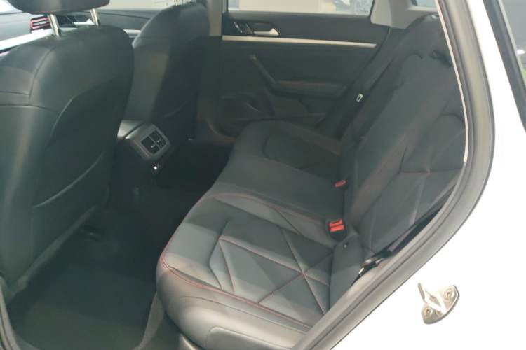 Used Volkswagen Lavida 2024 300TSI DSG Starry Sky Leading Edition Left Rear Seat