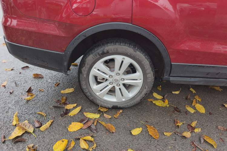 Used CHANGAN OSHAN CX70 2016 1.6L Manual Sport Model Right Rear Wheel Hub