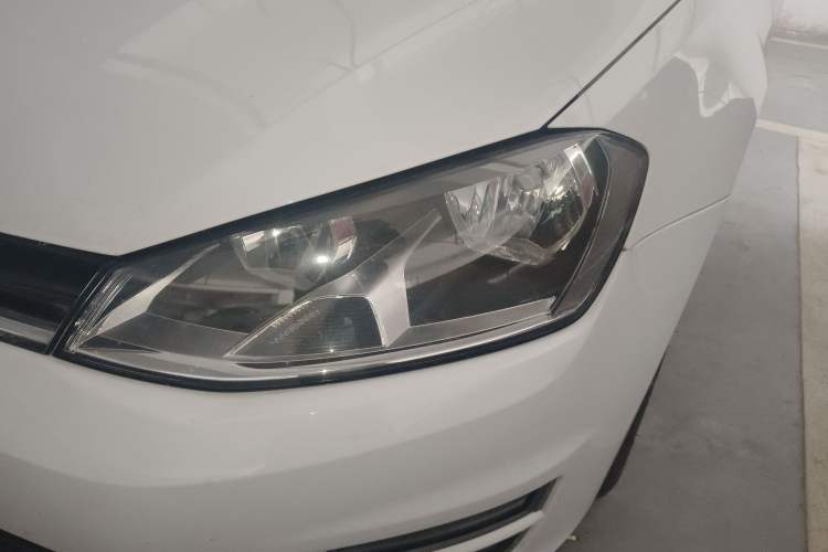 Used Volkswagen Golf 2015 1.6L Automatic Comfort Model
