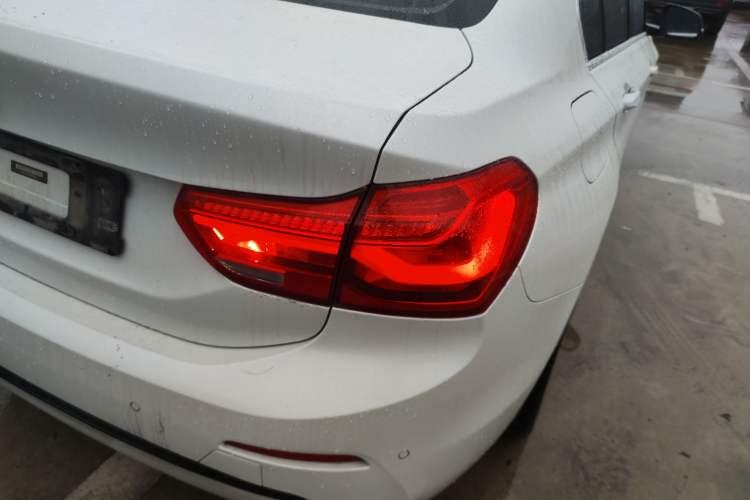 Used BMW 1 Series 2017 118i Design Package Model Right Rear Taillight