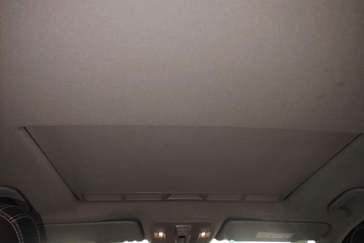 Used Mercedes-Benz M-Class 2015 ML 320 4MATIC