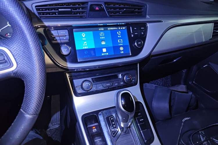 Used Geely Auto Emgrand GL 2017 1.3T DCT Elite Model
