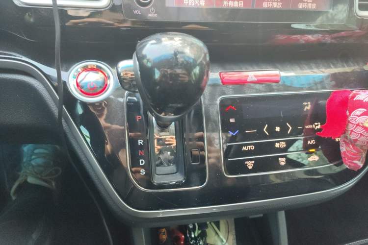 Used Honda Elysion 2019 2.0L Hybrid Luxury Edition