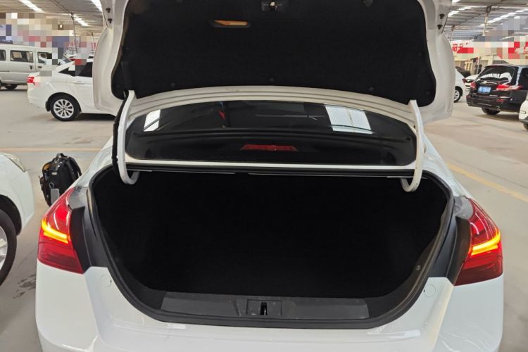 Used Geely Auto Emgrand 2018 1.5L Manual Upward Connect Edition
