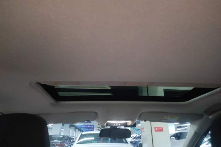 Used Chevrolet Cavalier 2020 Redline 325T Automatic Xinshang Edition Headliner