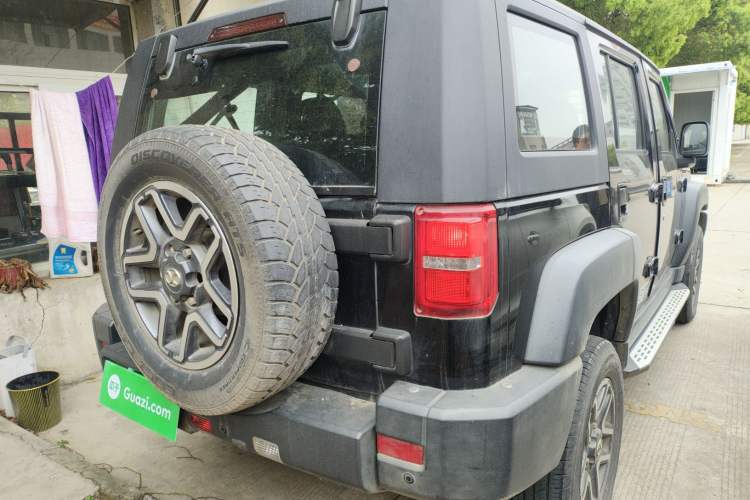 Used BAIC Off-Road BJ40 2016 40L 2.3T Automatic All-Wheel Drive Premium Edition
