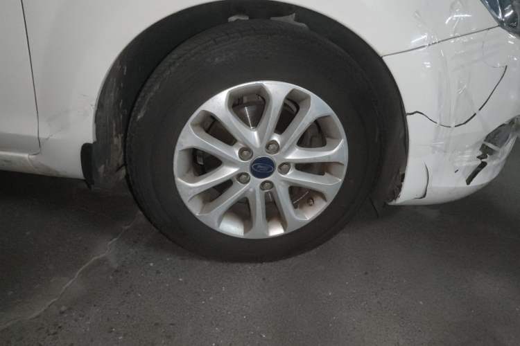 Used Ford Focus 2013 Hatchback Classic 1.8L Manual Base Model
