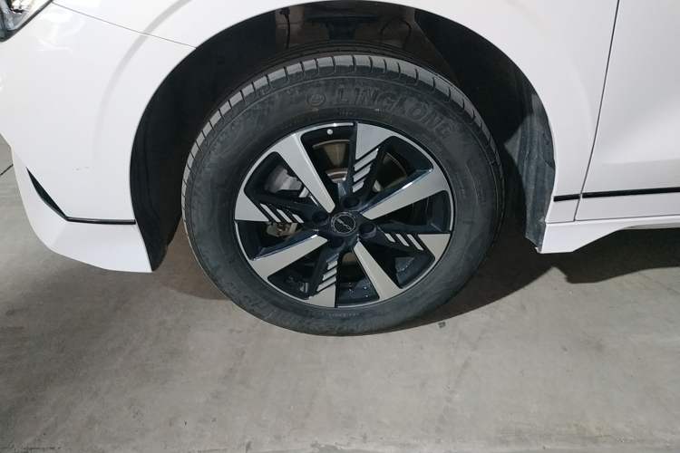 Used BYD e2 2024 Honor Edition Luxury Model Exterior 7