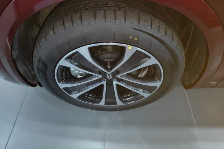 Used Hima AITO M7 2026 Model Range-Extending Max All-Wheel Drive 5-Seater Version