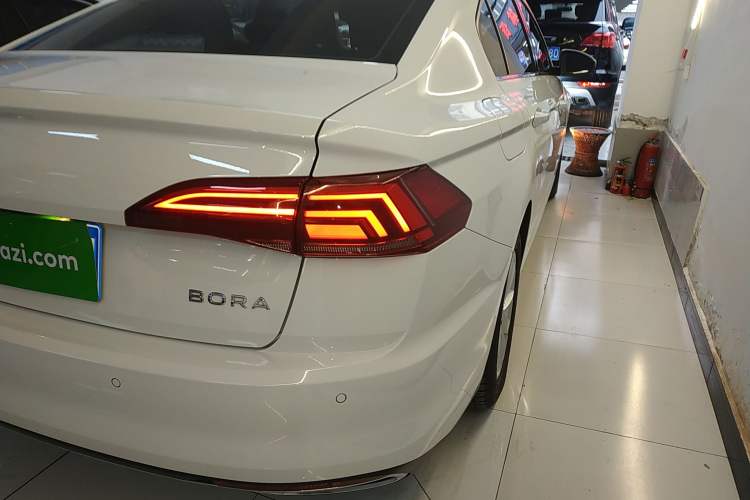 Used Volkswagen Bora 2021 1.5L Automatic Comfort Smart Connect Edition
