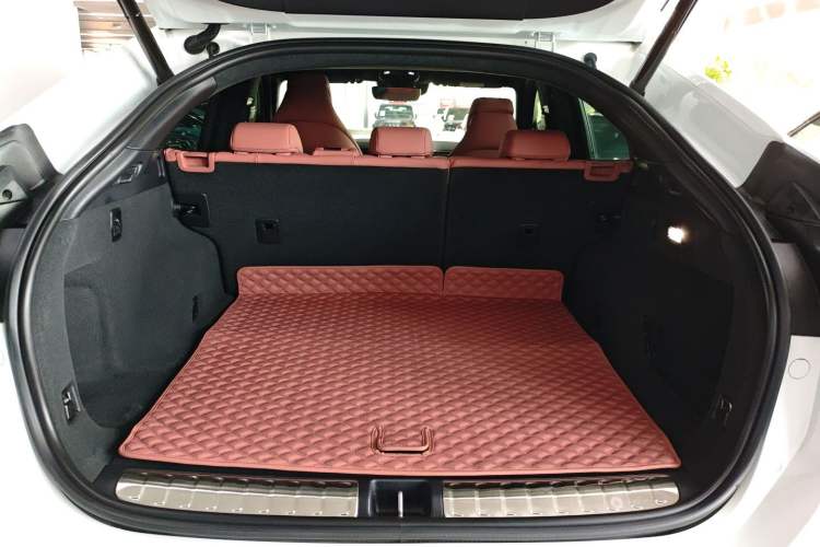 Used Nio EC6 2020 605 km Sport Edition Trunk