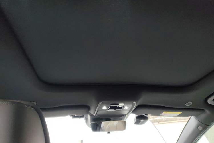 Used BYD Han 2024 EV Glory Edition 605KM Front-Wheel-Drive Premium Model