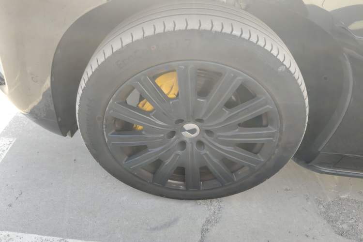 Used Denza N9 2025 Flagship Model
